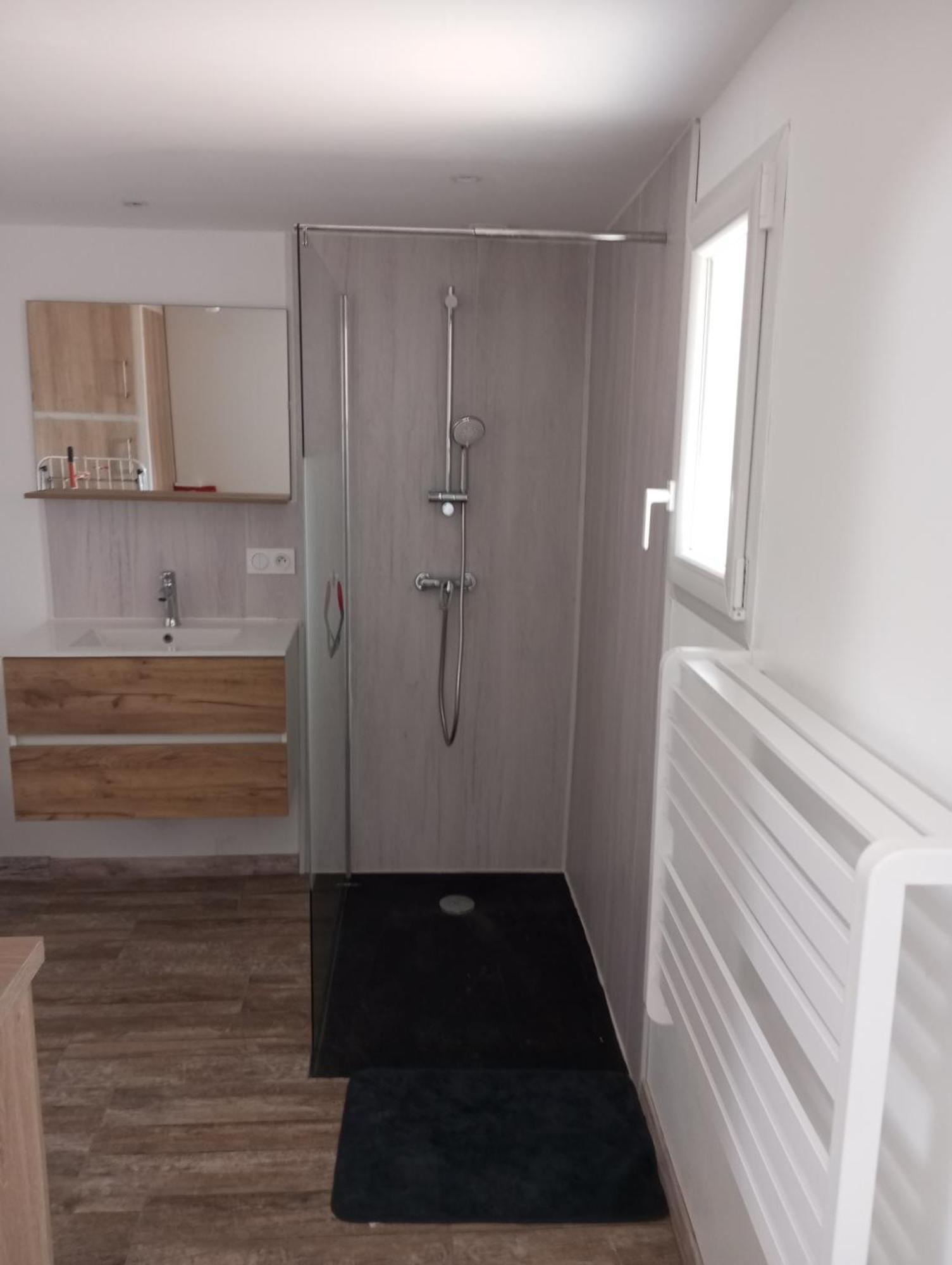 Holiday home La Giraudiere Batisse Au Calme 2 A 4 Personnes